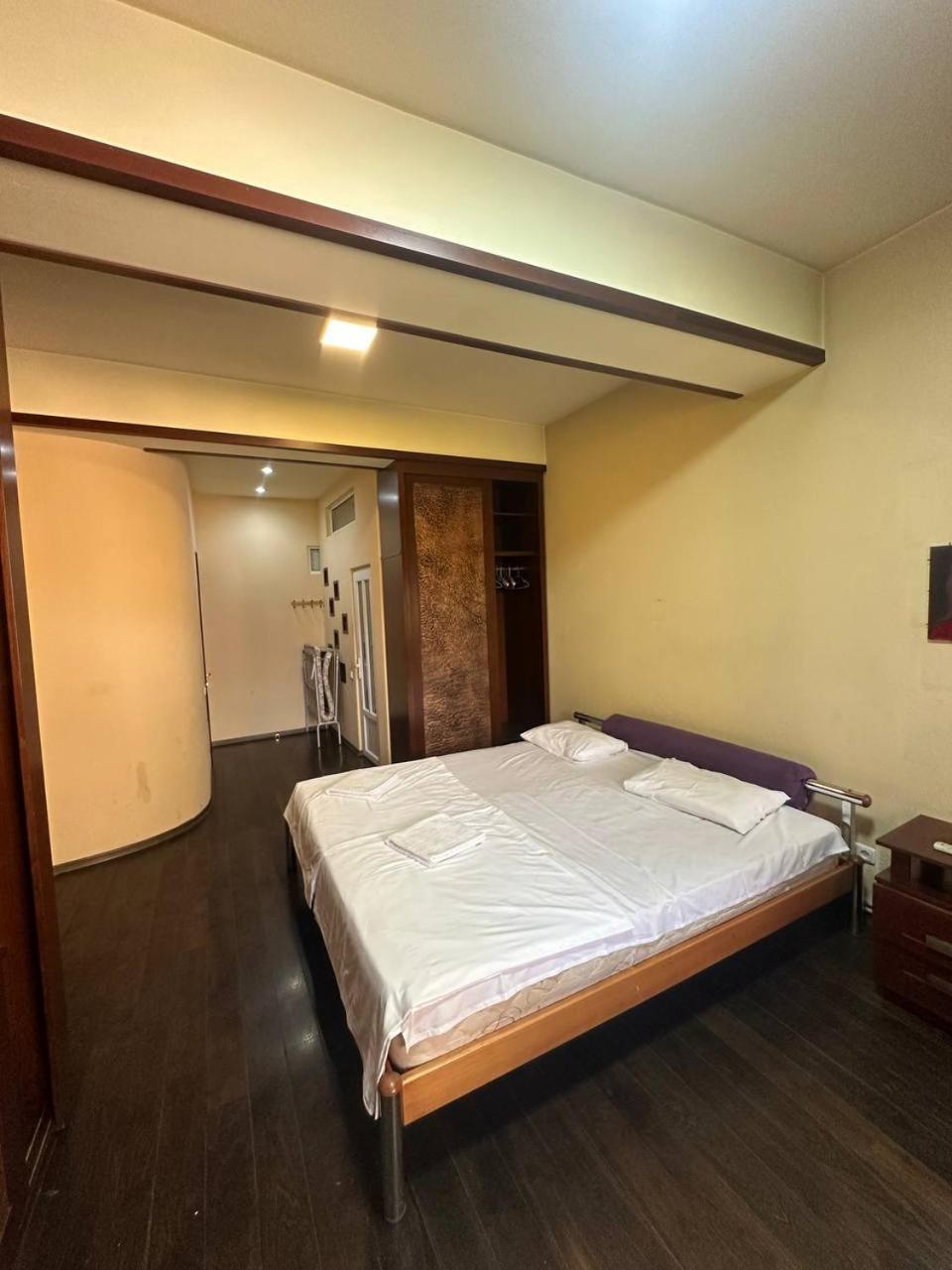Hotel Costa เยเรวาน ภายนอก รูปภาพ