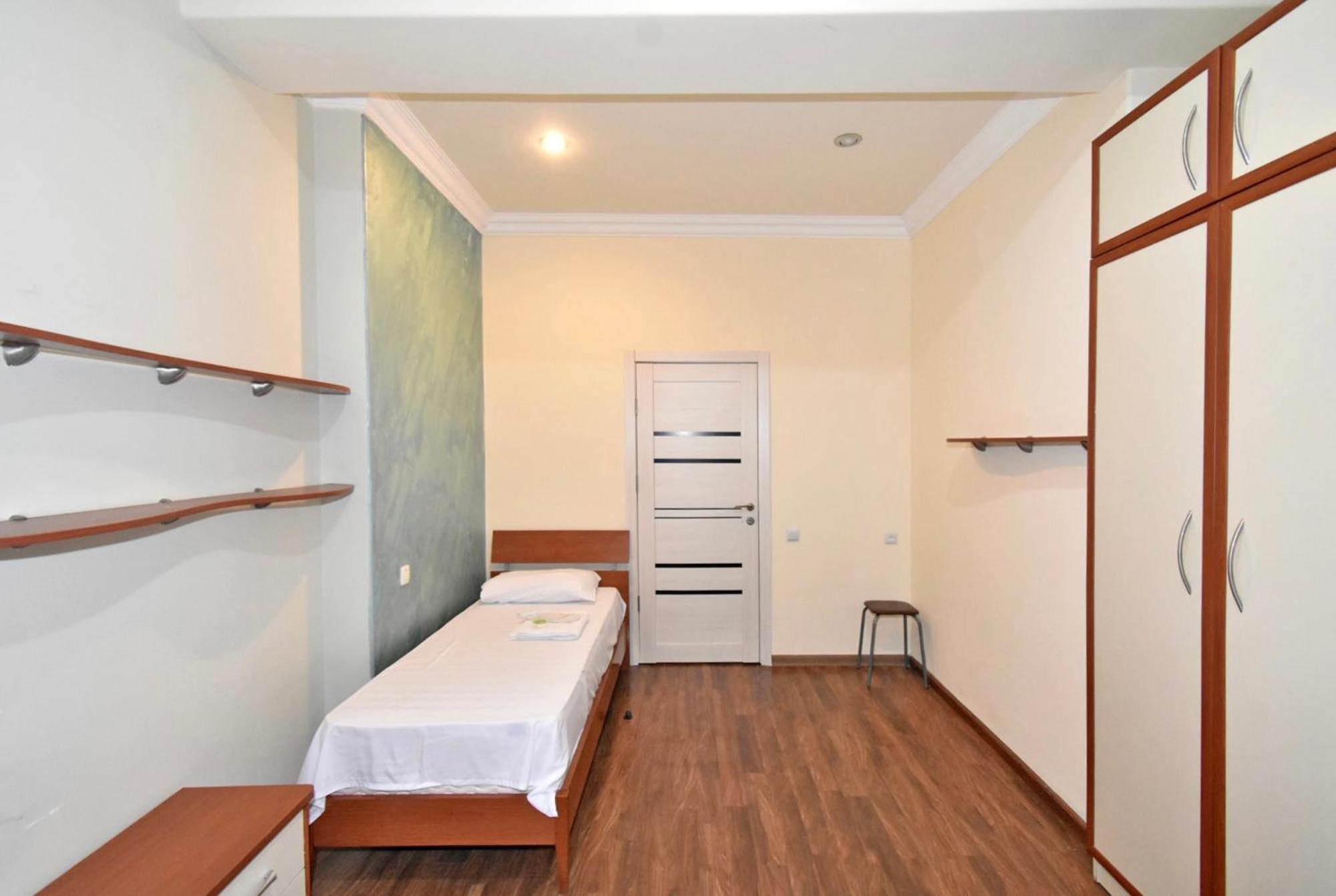 Hotel Costa เยเรวาน ภายนอก รูปภาพ