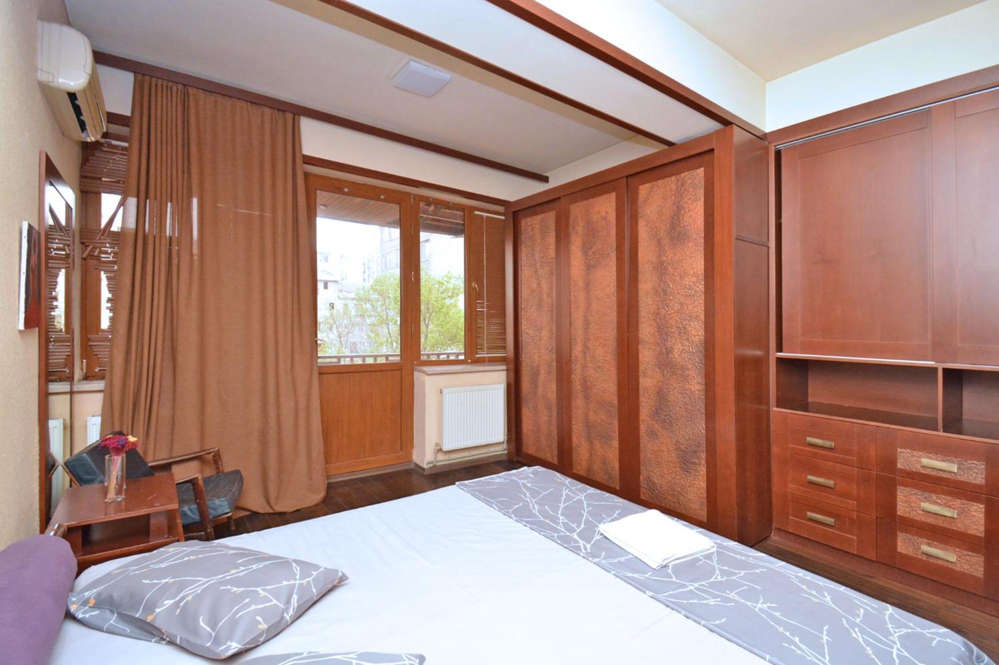 Hotel Costa เยเรวาน ภายนอก รูปภาพ